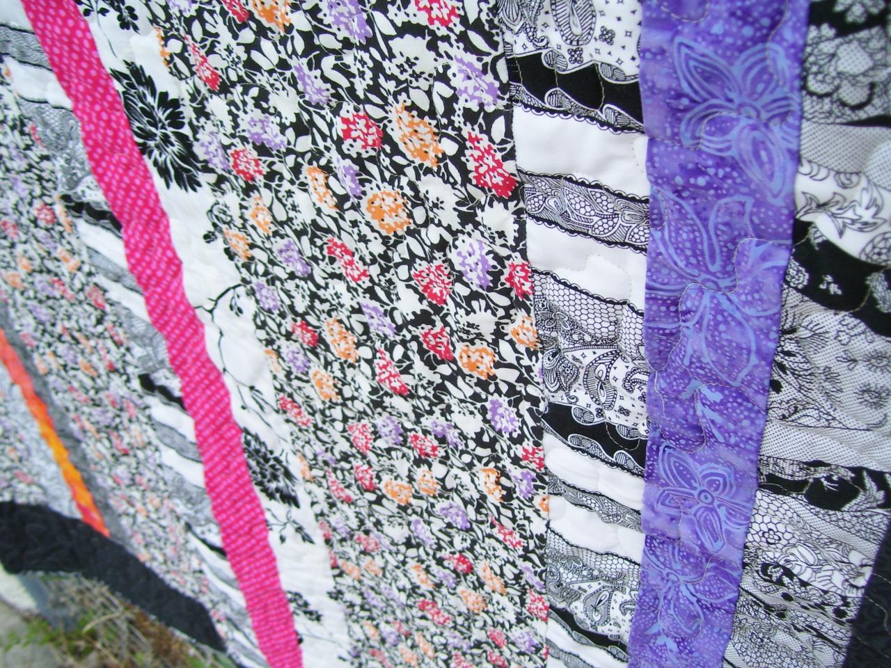 Heirloom Handmade Lap Quilt Small on Luulla